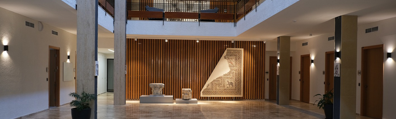 IIAS Lobby